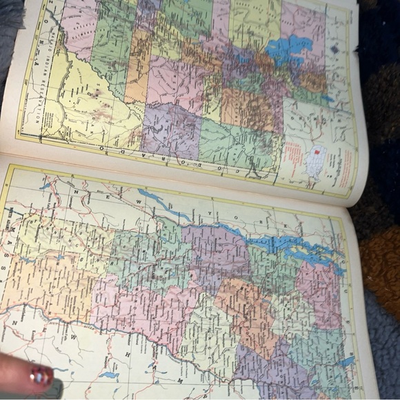 Hammond's New Supreme World Atlas, Vintage 1955 Hardcover - Picture 9 of 11